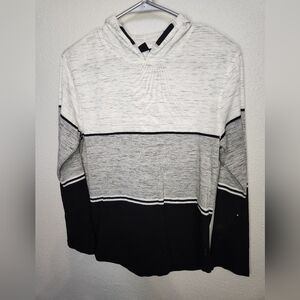 Ocean Current hooded top